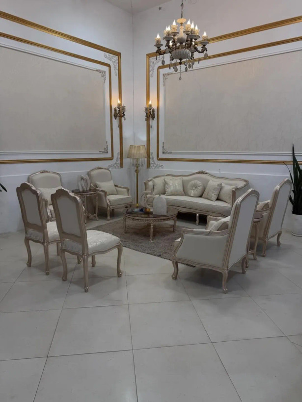 مبل کلاسیک منبتی