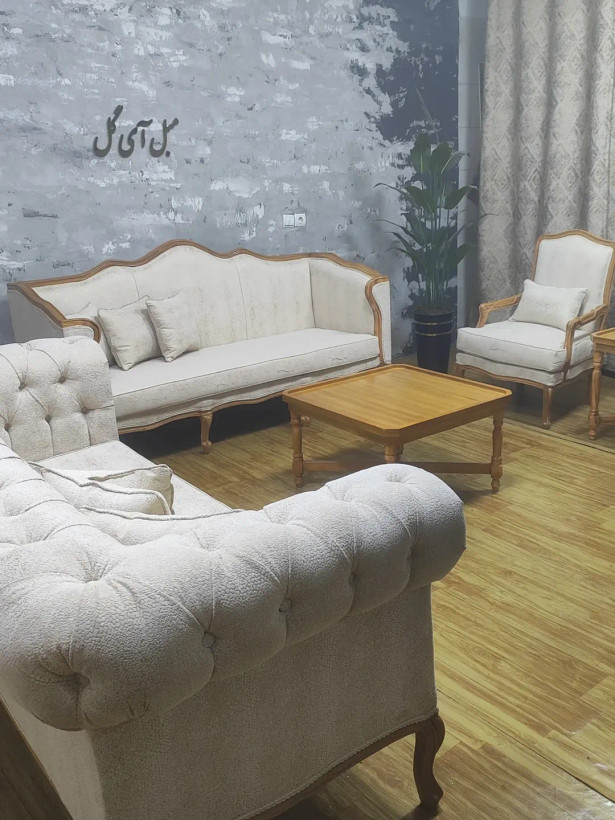 مبل نئوکلاسیک ابزاری