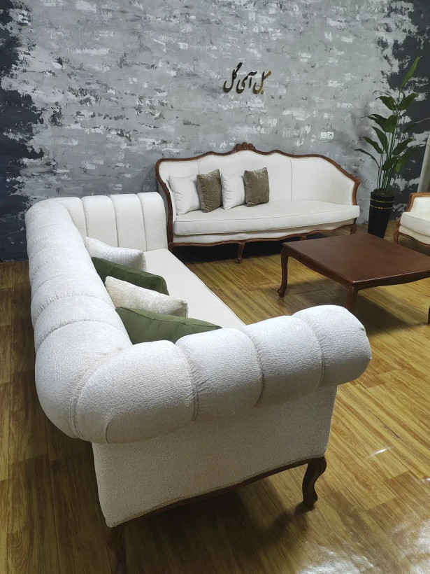 مبل کلاسیک سه گل هشت نفره با چستر
